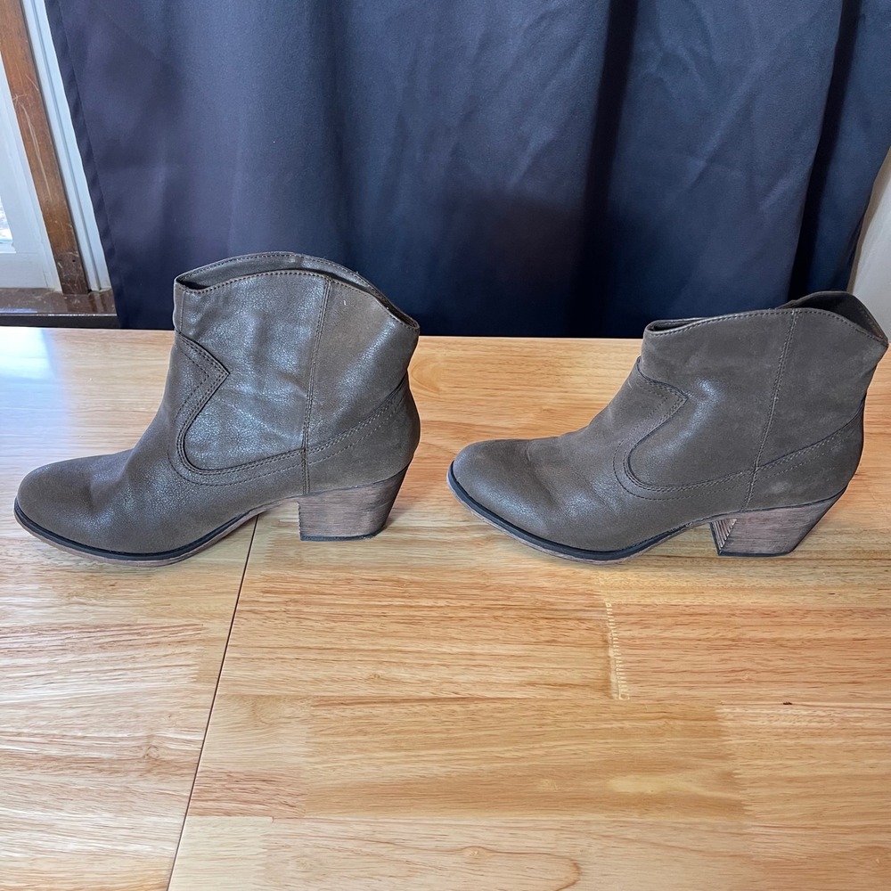 Rocket Dog Soundoff Vtg Worn Brown Ankle Boots Women's 11M Block Heel Bootie - Picture 4 of 9